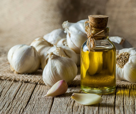 Simple Garlic & Olive Oil Pasta (Aglio e Olio)