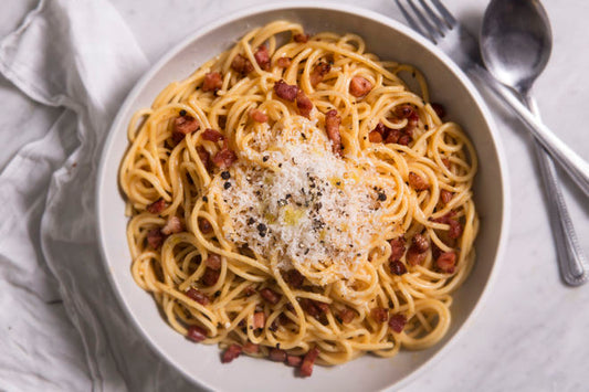 Simple Garlic & Olive Oil Pasta (Aglio e Olio)